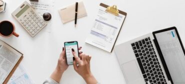 Porównywarka ubezpieczeń – co to jest i jak działa?