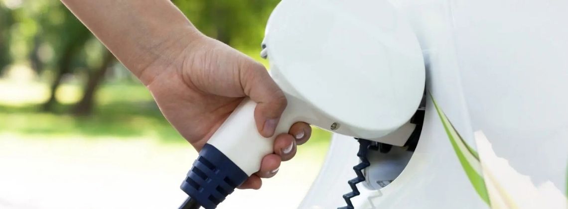 najtansze-samochody-elektryczne-przewodnik-kupujacego-2020